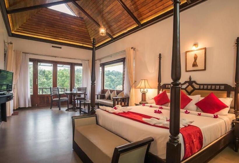 小室, Wild Planet Jungle Resort