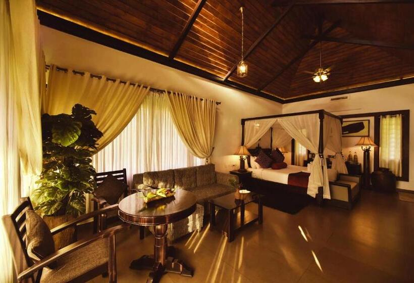 小室, Wild Planet Jungle Resort