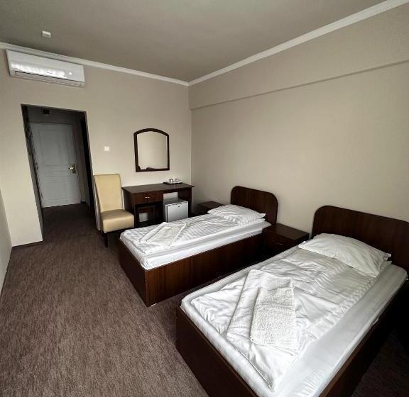 スタンダードルーム, Romula Imperial