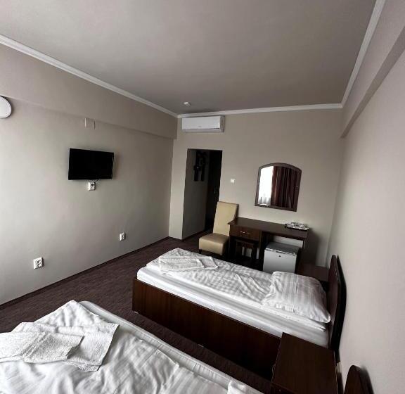 スタンダードルーム, Romula Imperial