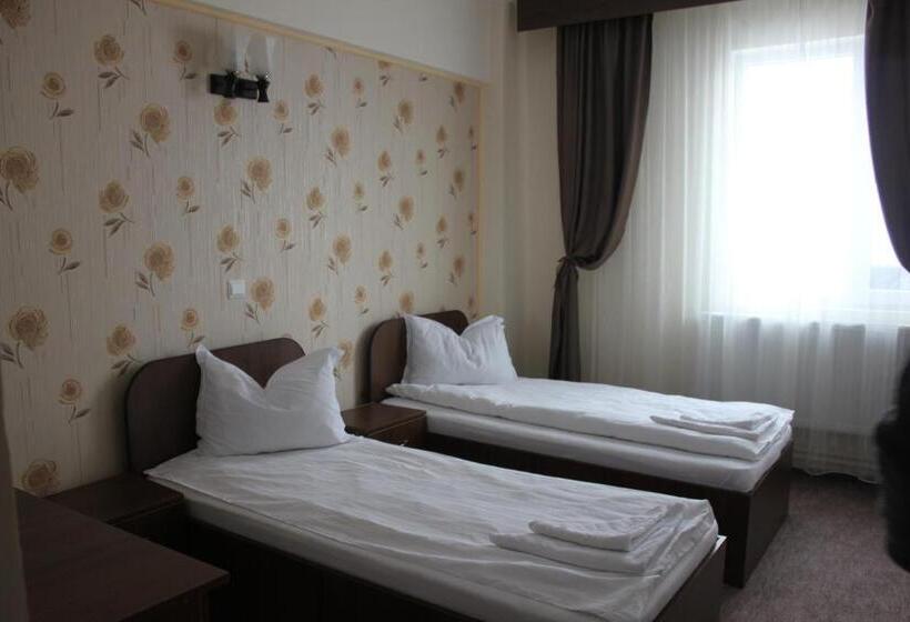 スタンダードルーム, Romula Imperial