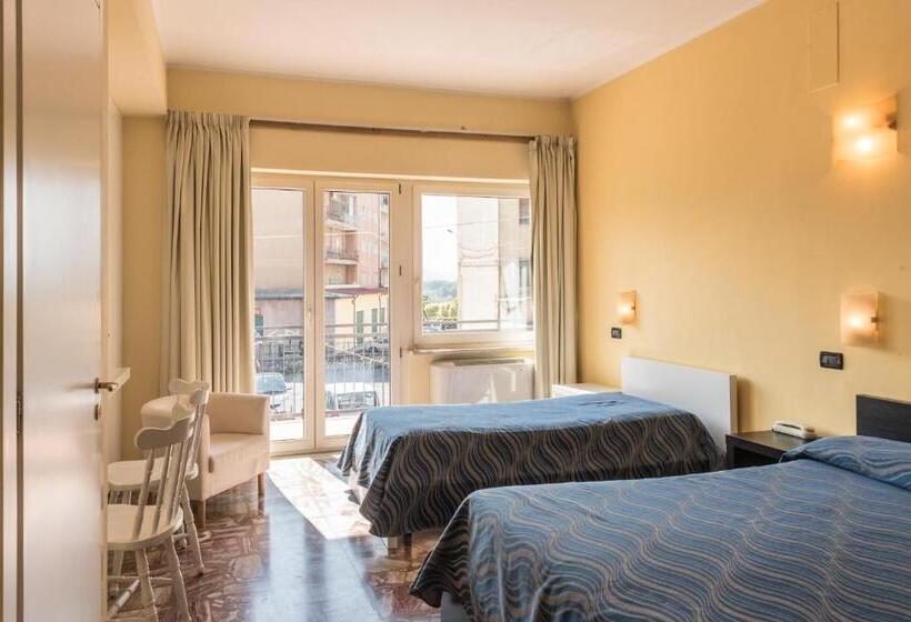 四人标准间, Albergo Carpino