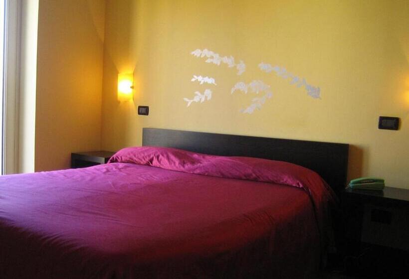 标准间, Albergo Carpino