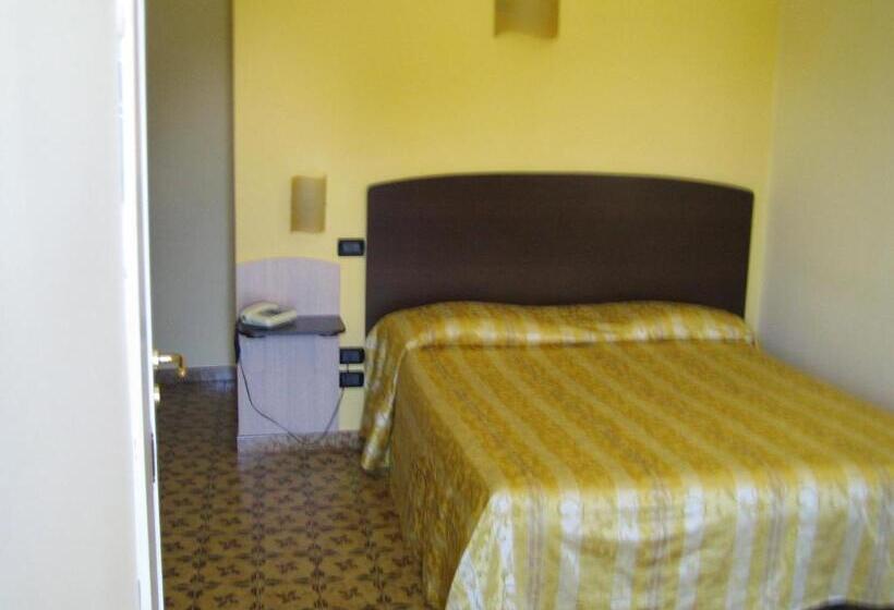 标准间, Albergo Carpino