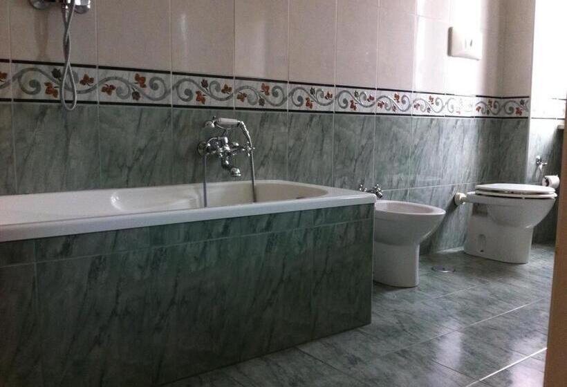 标准单人间, Albergo Carpino