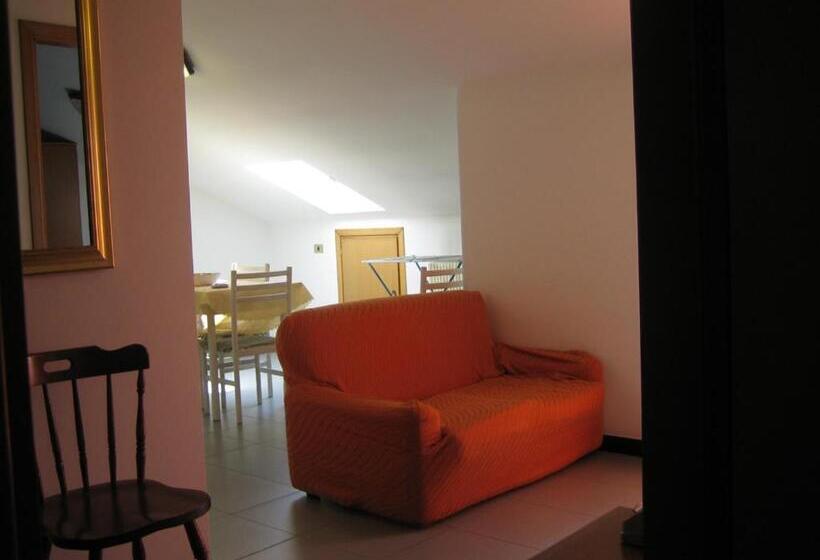 带2个卧室的公寓, Albergo Carpino