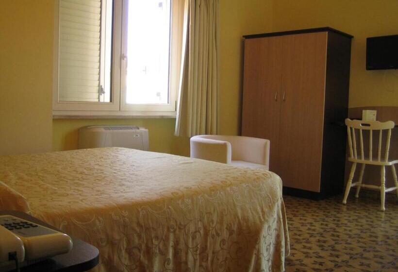 舒适型单人间, Albergo Carpino