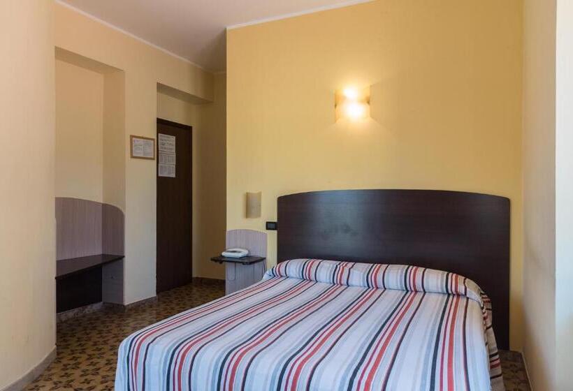 舒适型单人间, Albergo Carpino