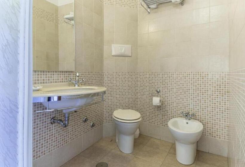 标准间, Albergo Carpino