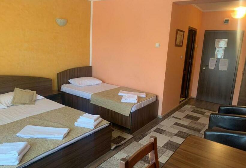 ファミリールーム, Eden