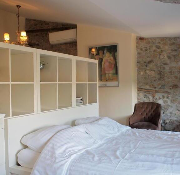 패밀리 룸, Domaine Des Agnelles