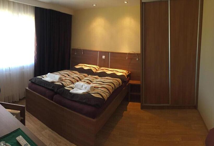 סוויטת דופלקס, Penzion Toscana