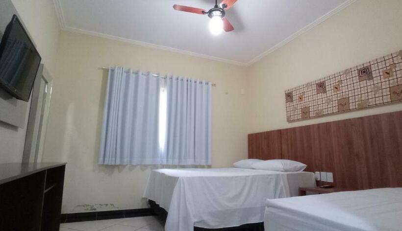 Quarto Estandar, Pousada Monte Das Colinas
