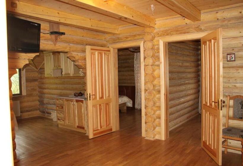 家庭山景房, Privatna Sadiba Chalet