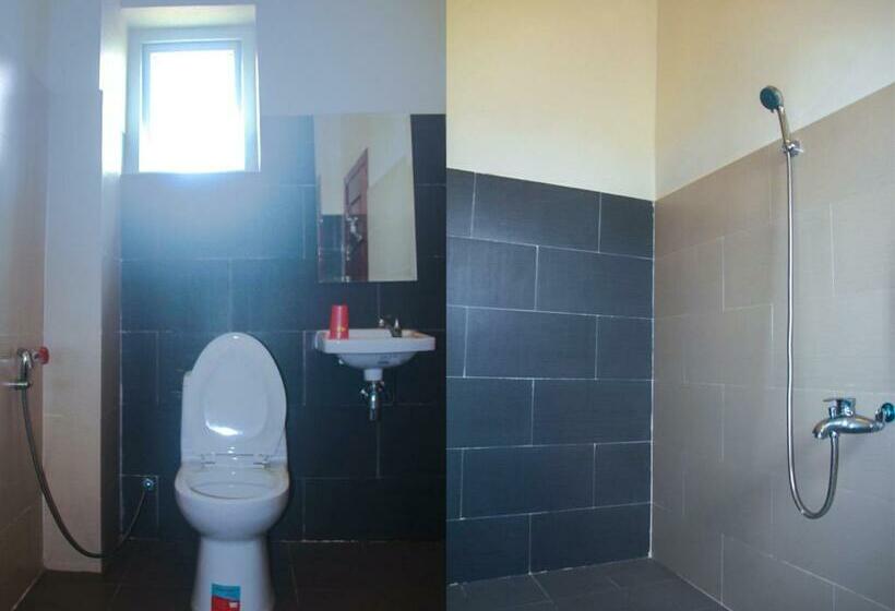 标准三人间, Sokha Home