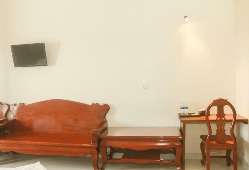 家庭套房, Sokha Home