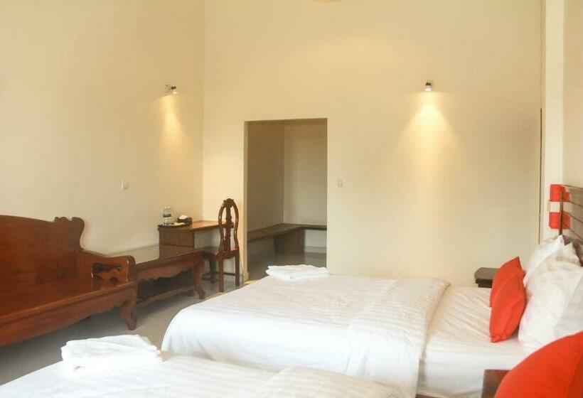 家庭套房, Sokha Home