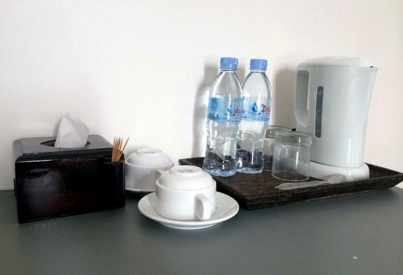 家庭套房, Sokha Home