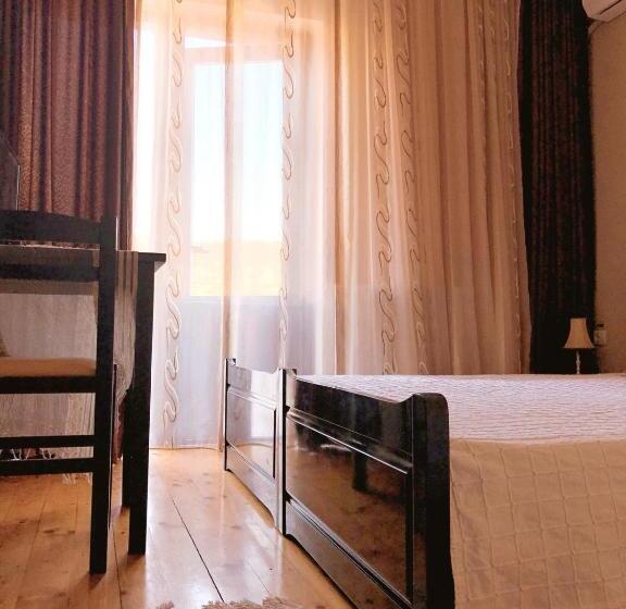 Номер Стандарт Трехместный, Pensiunea Aurelia