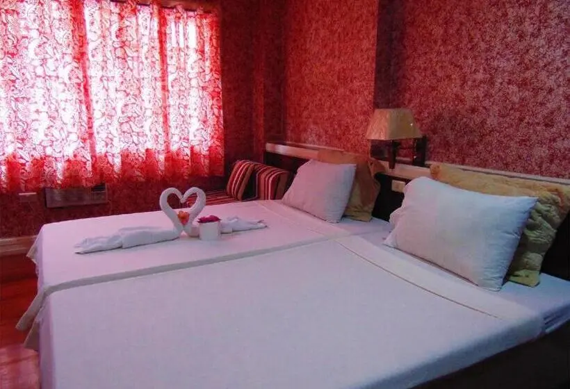スタンダードルーム, Stefanie Grace Paradise Inn