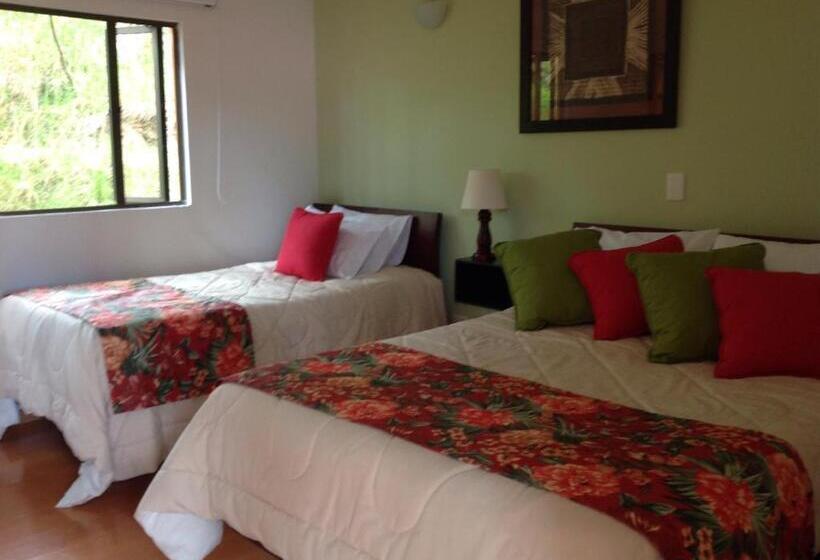 스탠다드 트리플 룸, Estancia Cucunuvaca