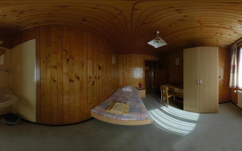 غرفة قياسية فردية حمام مشترك, Hôtel De Torgon