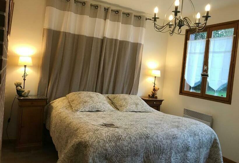 غرفة قياسية مطلّة علي الحديقة, La Nicoulette