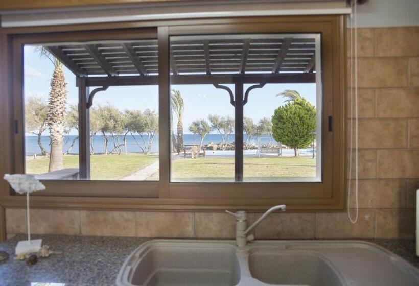 דירת שלושה חדרים, Elya Beach Luxury Suites