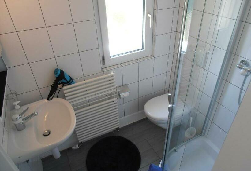 חדר סטנדרט, Don Camillo Gästehaus