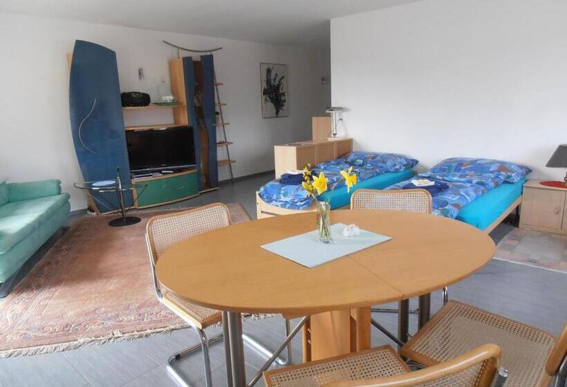 דירת חדר נוף לגינה, Don Camillo Gästehaus