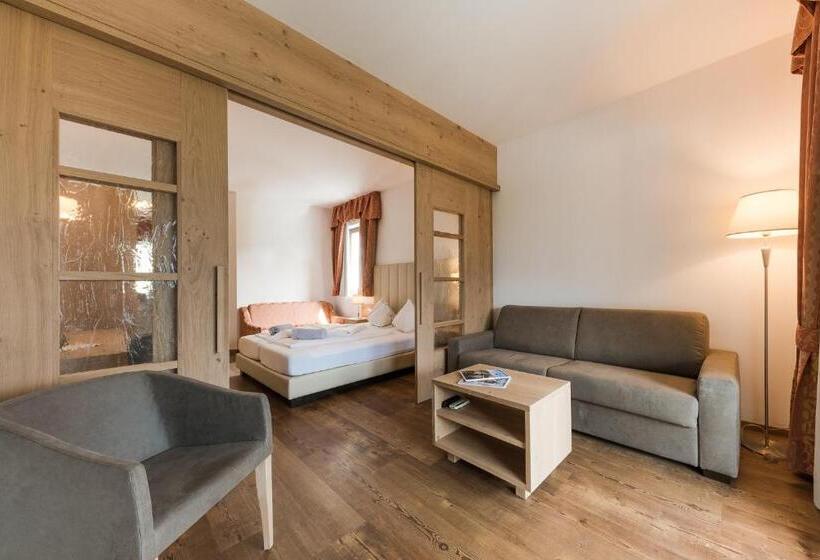 חדר משפחתי, Förstlerhof