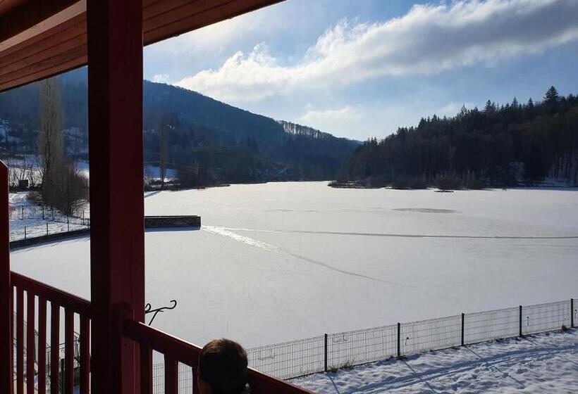 חדר סטנדרט לשלושה, Le Lac Des Moines