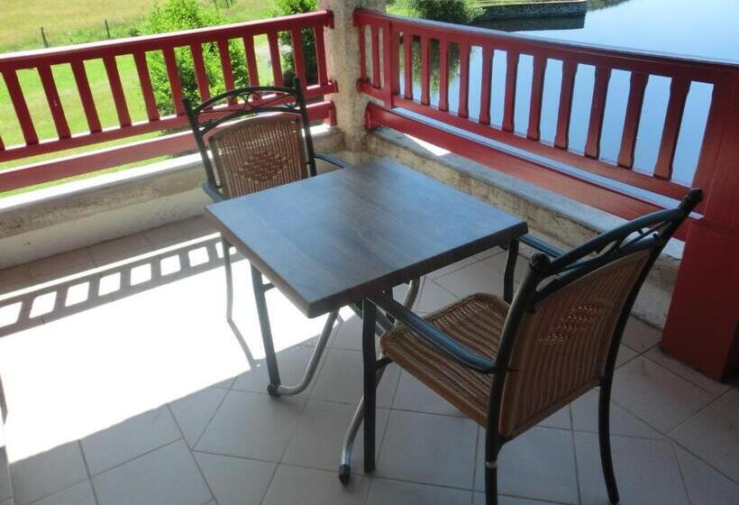 חדר משפחתי, Le Lac Des Moines