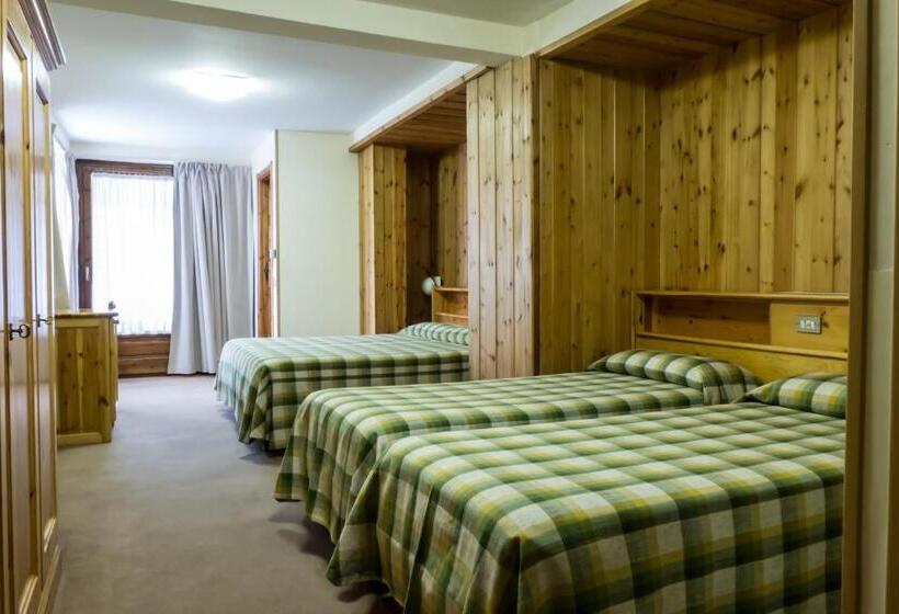 غرفة قياسية رباعية, Valdotain