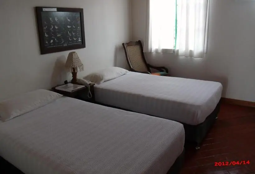 スタンダードルーム, Veraneras Del Quindío