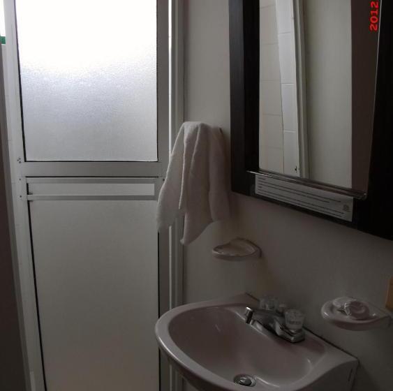 标准三人间, Veraneras Del Quindío