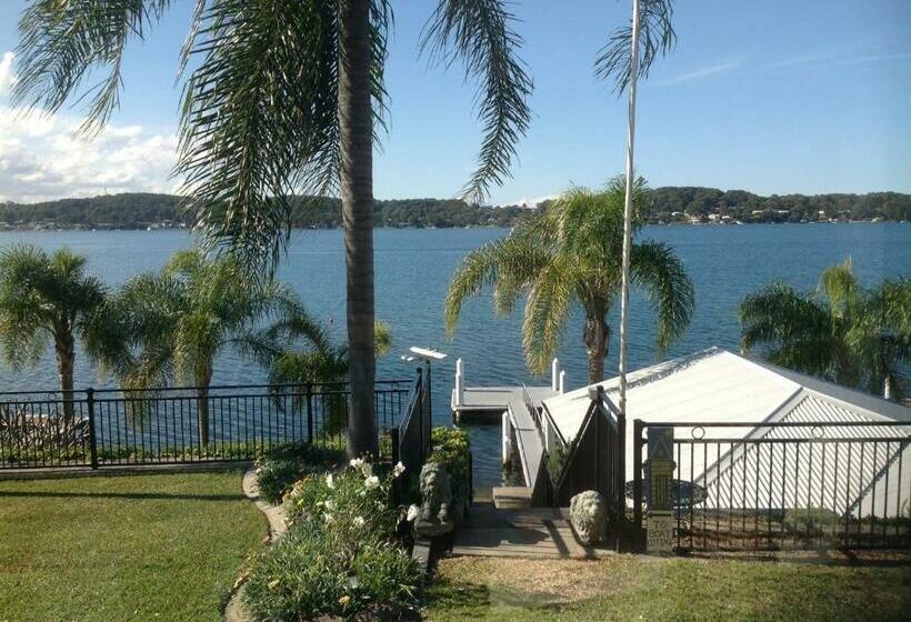 スーペリアールーム, Overnight Reflections B&b