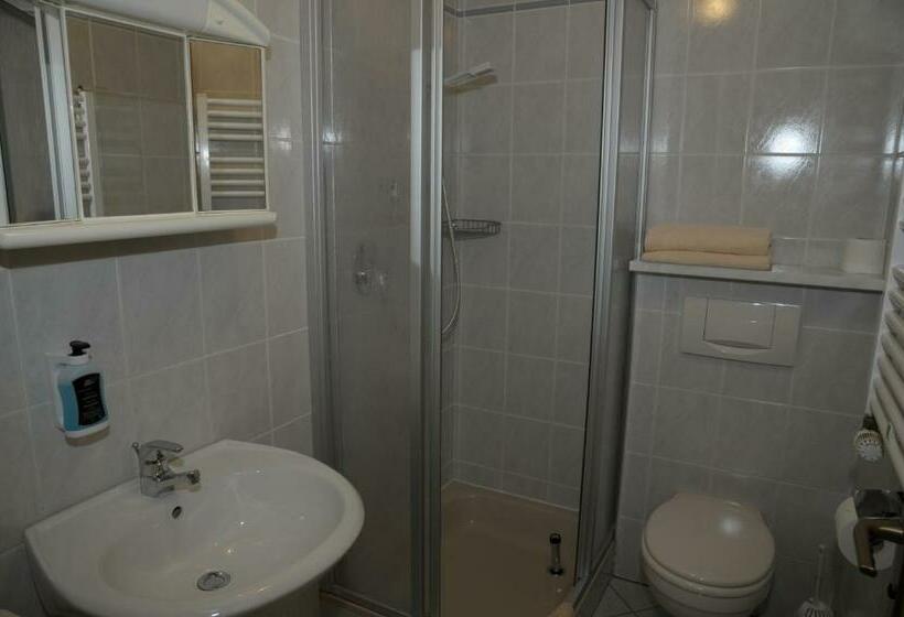 バルコニー付きスタンダードルーム, Gasthof Zur Krone