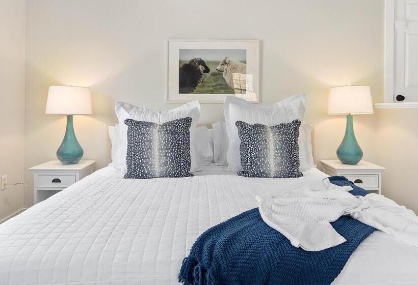 غرفة ديلوكس سرير كينج, Lambert S Cove Inn & Resort