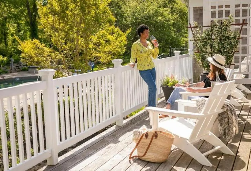 テラス付きスタンダードルーム, Lambert S Cove Inn & Resort