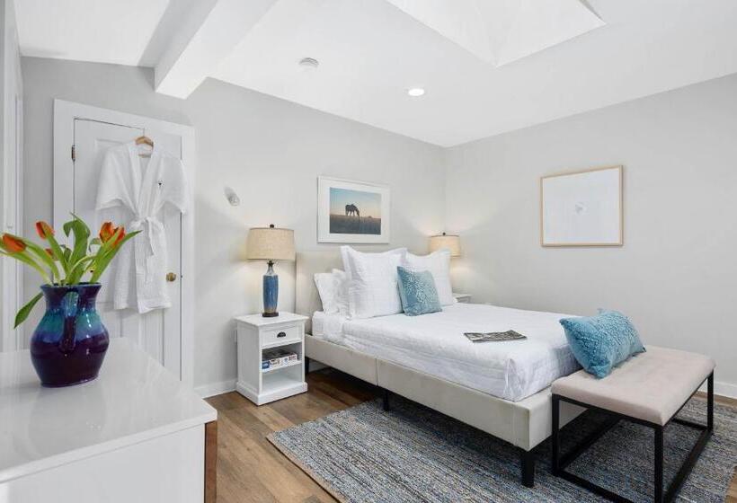 غرفة ديلوكس, Lambert S Cove Inn & Resort