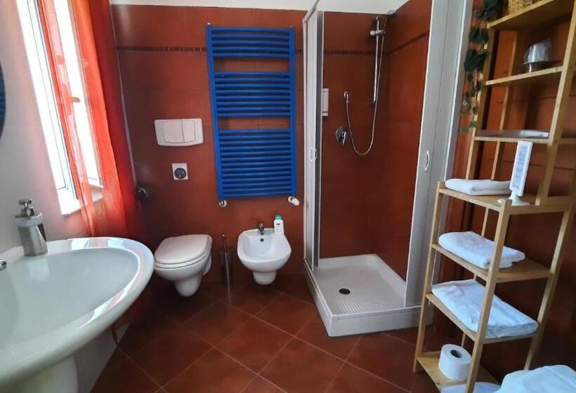 Номер Стандарт, B&b Palatium S.g