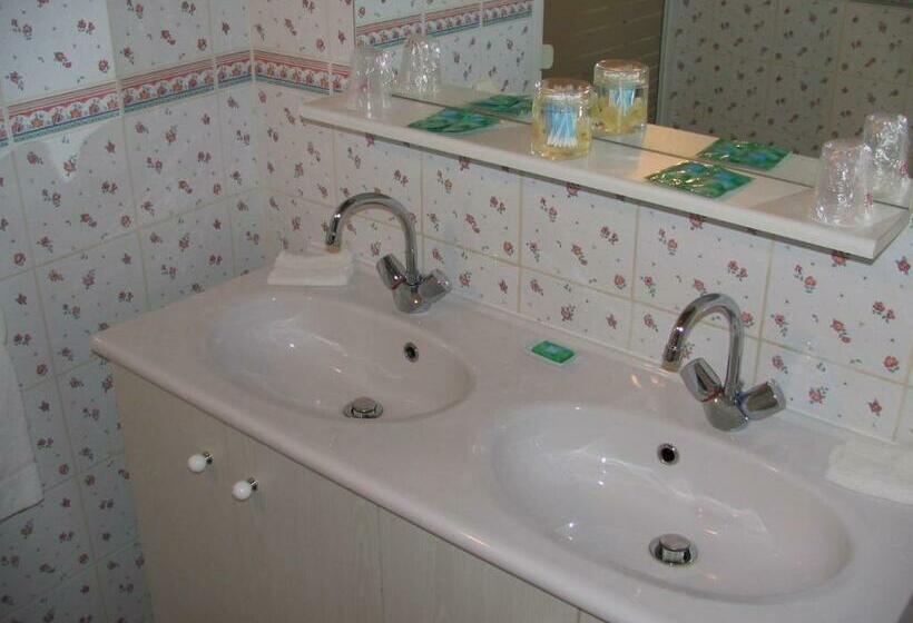 家庭间, Auberge Du Blaisel