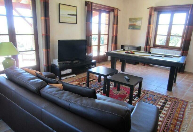 패밀리 룸, Les Chambres D'hôtes De Cayrac