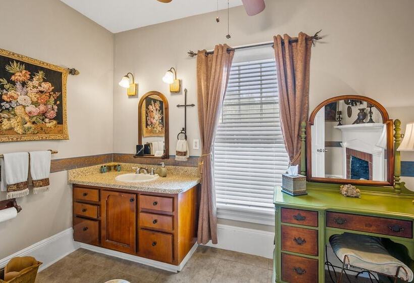 חדר סטנדרט, Goodbread House Bed And Breakfast