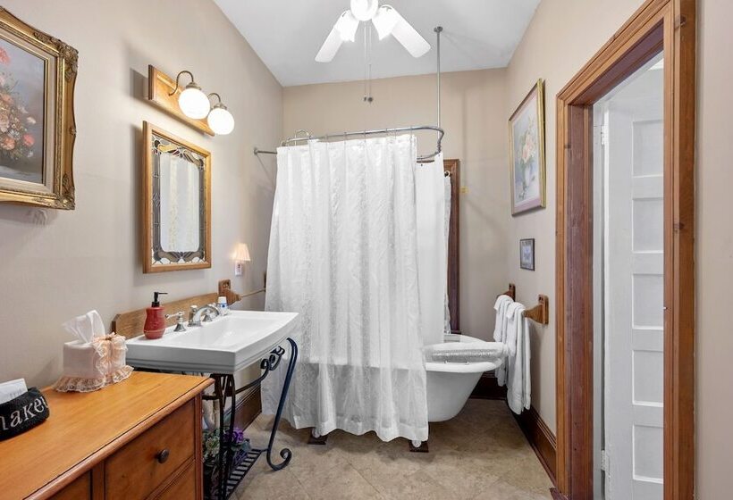 סוויטה דלוקס, Goodbread House Bed And Breakfast