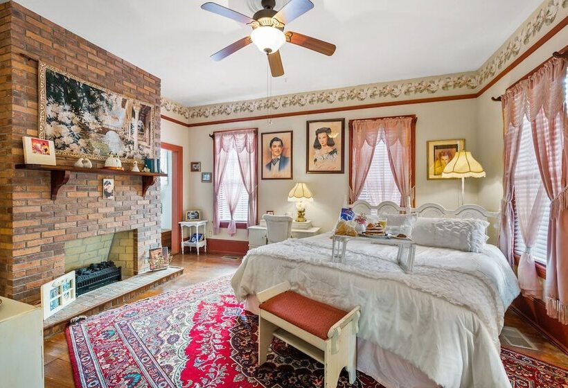 חדר סטנדרט לשלושה, Goodbread House Bed And Breakfast