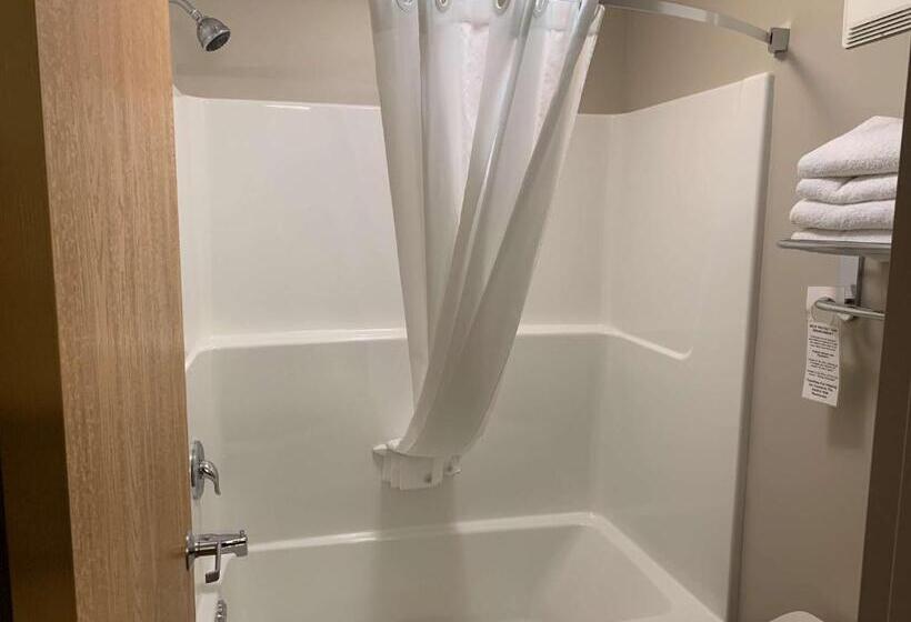 חדר סטנדרט עם מיטת קינג, Surestay Hotel By Best Western Bassano