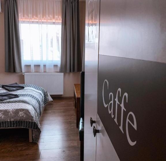 غرفة قياسية, Toscan Panzió