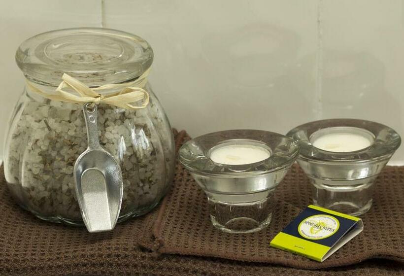 带大床的标准间, Quarrystone House B&b